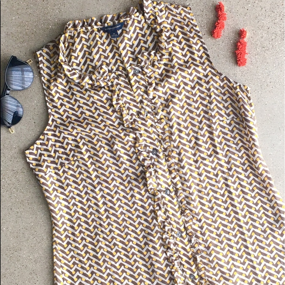 Banana Republic Sleeveless Top